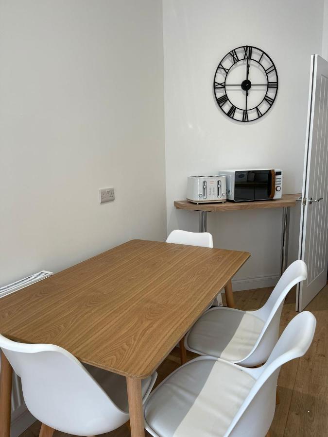Brand New Montrouge Apartments - Perfect Location!! Portsmouth Kültér fotó