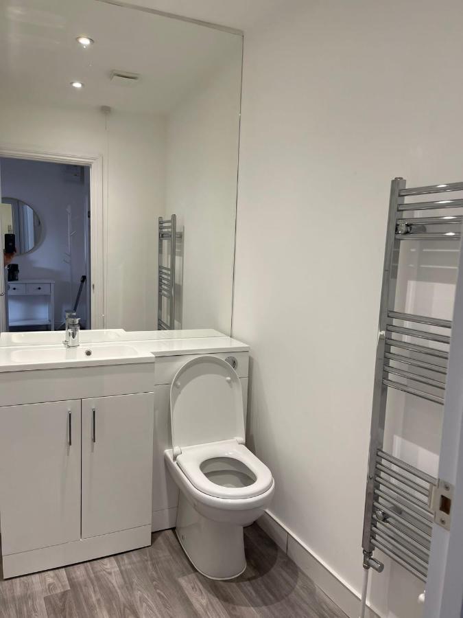 Brand New Montrouge Apartments - Perfect Location!! Portsmouth Kültér fotó