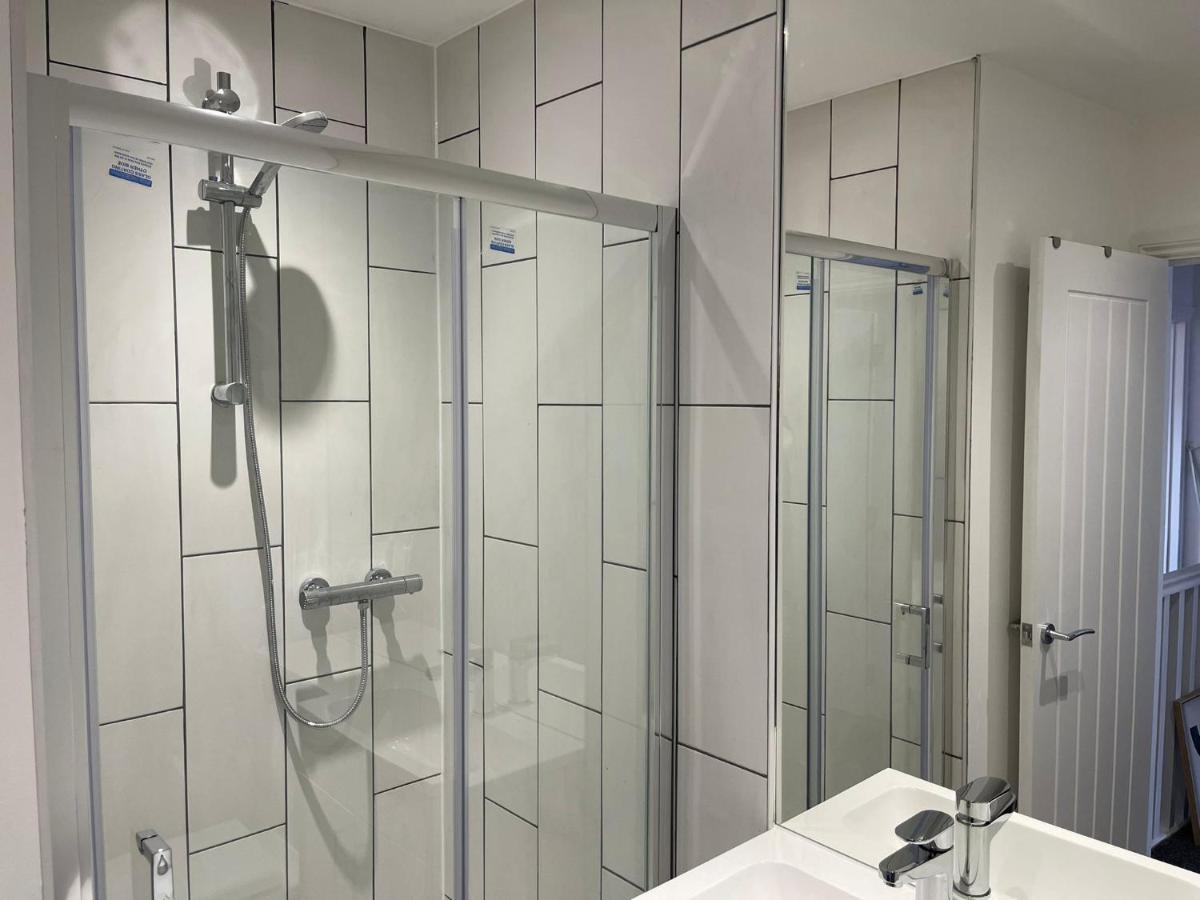 Brand New Montrouge Apartments - Perfect Location!! Portsmouth Kültér fotó